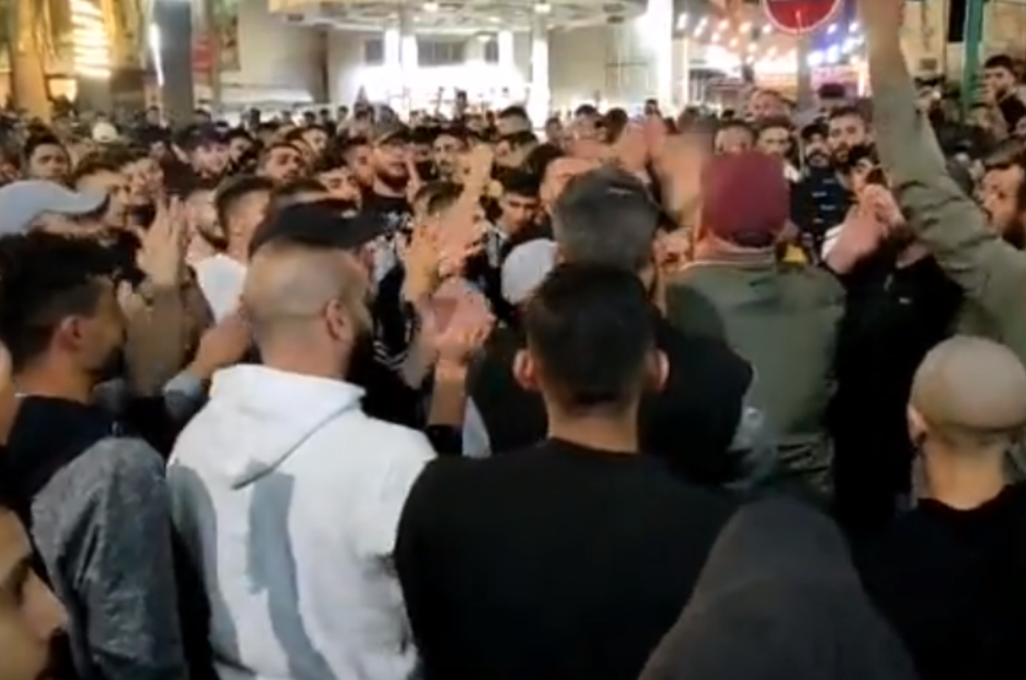 مسيرات ليلية في نابلس نصرة لـ عرين الأسود